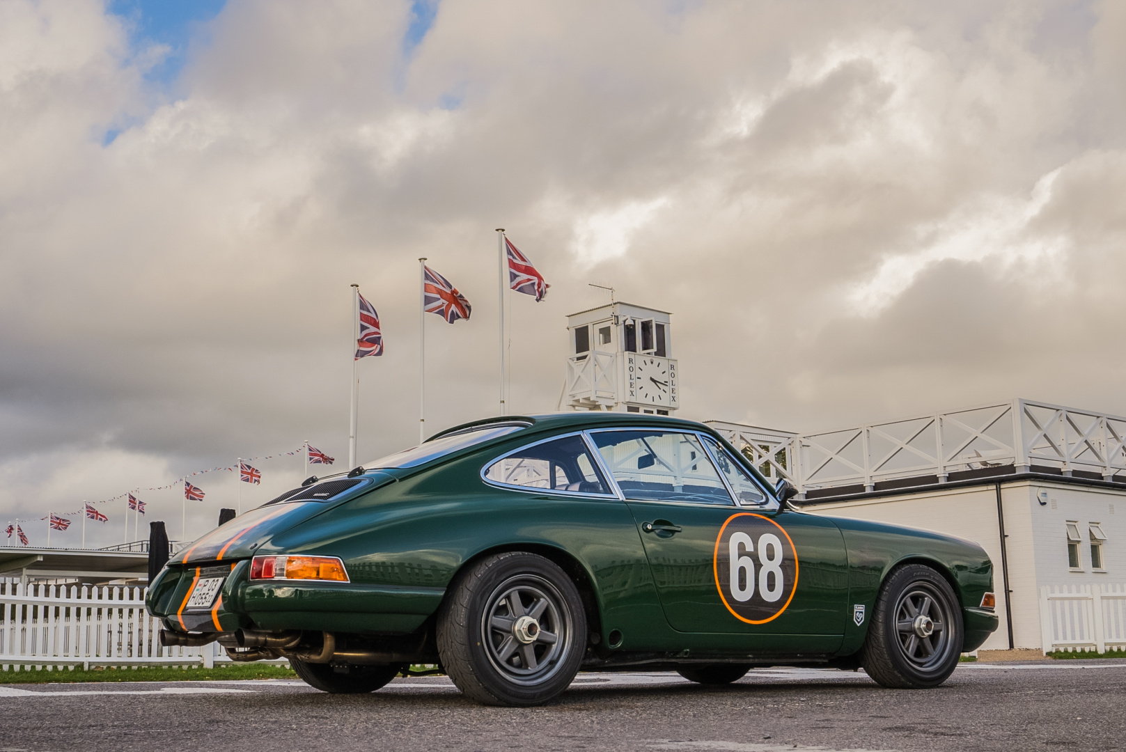 SMALL_KAMM_Goodwood_Paddock